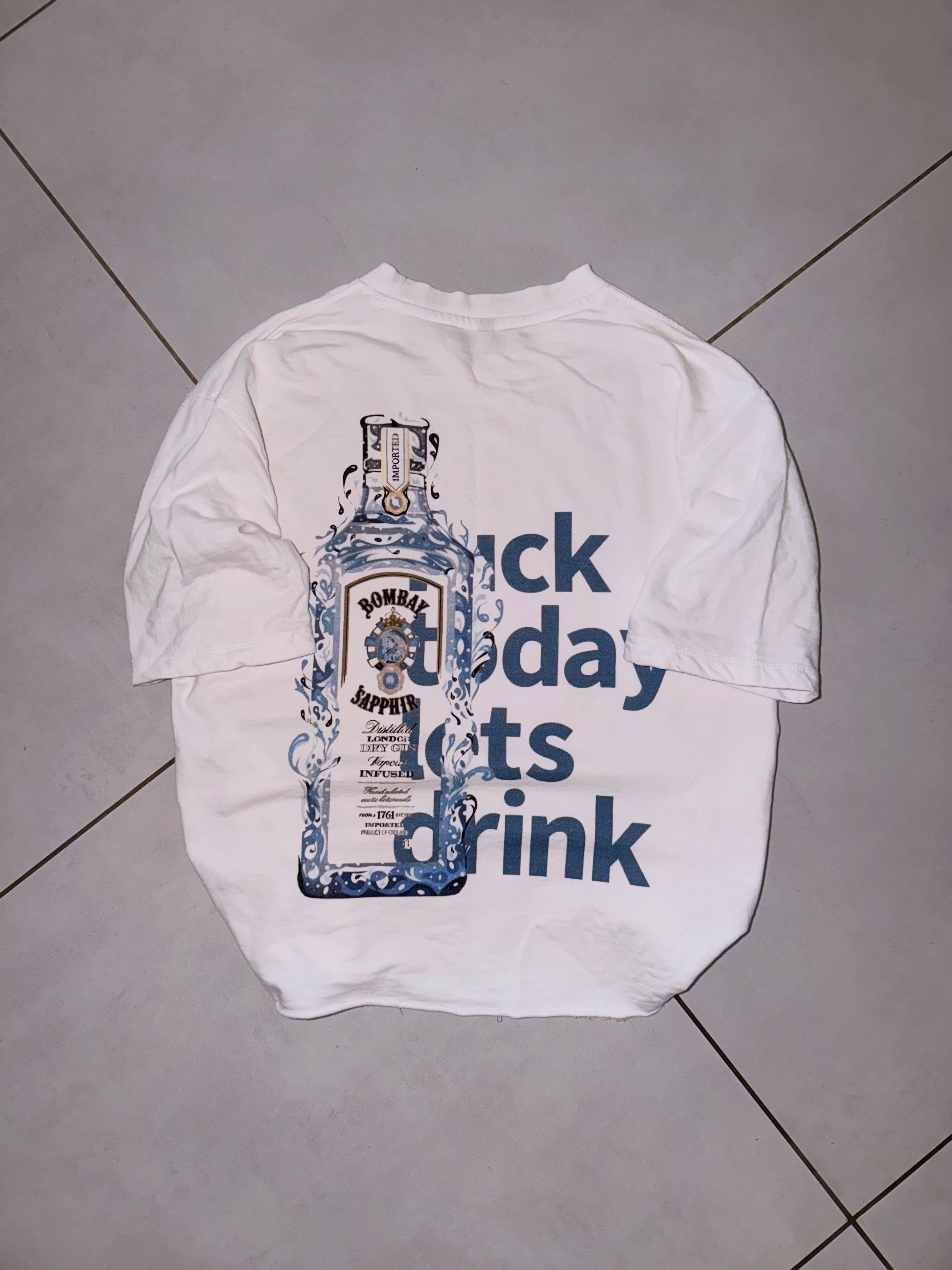 Bom-Bae Boxy Fit Graphic T-Shirt